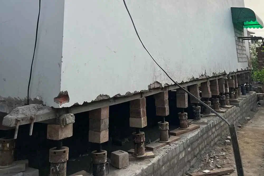 Composite building materials used by SRBL during house lifting service across India.